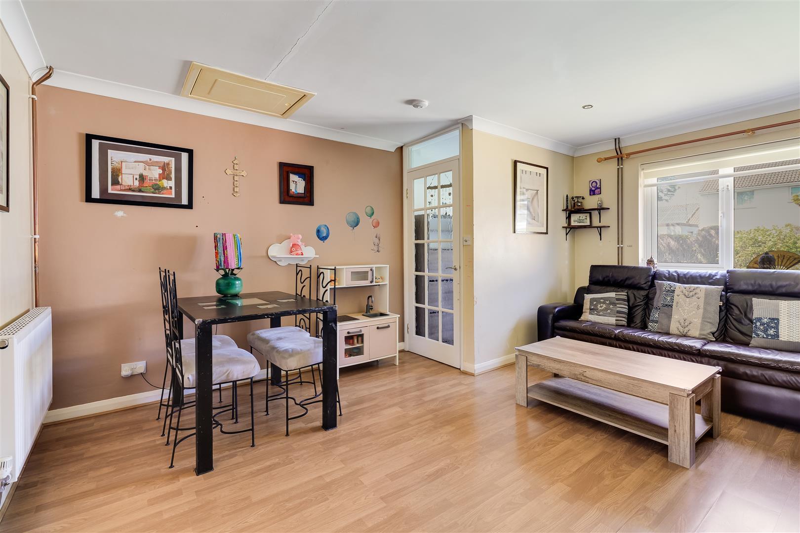 Property Image 68923eff-dc75-4375-b407-6379e809f695