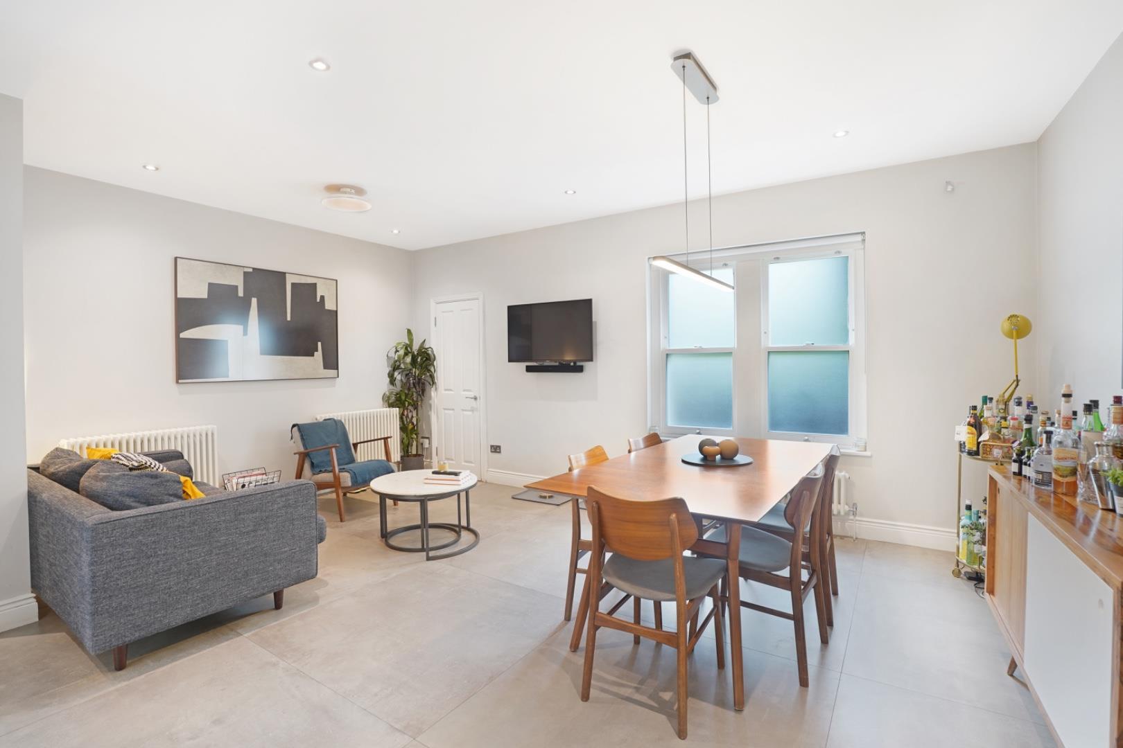 Property Image 6892aedf-8aa1-44d8-b2e4-c5712f5b6e4c