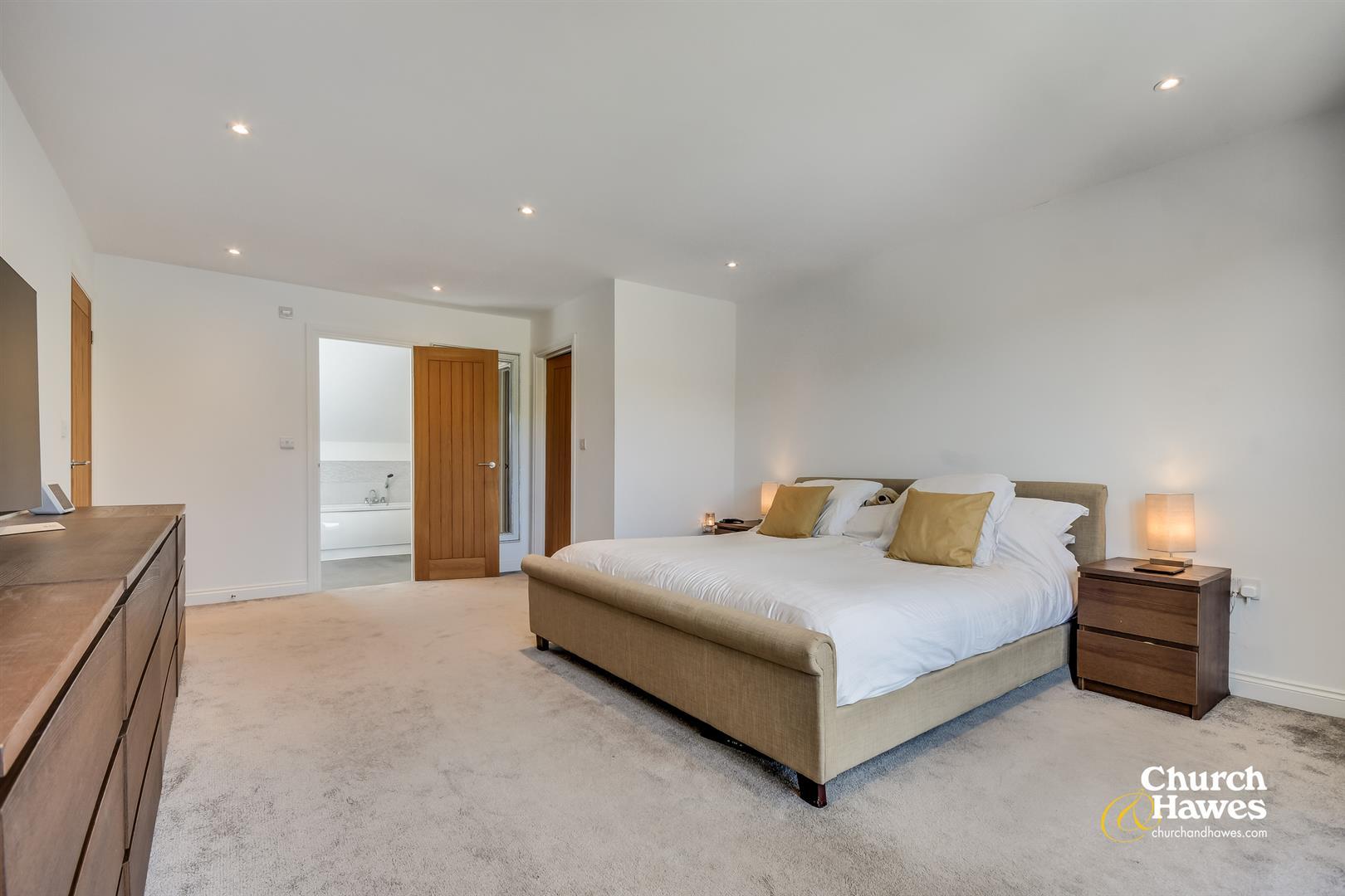 Property Image 68996be8-d2e8-4d07-a84a-b24611eee810