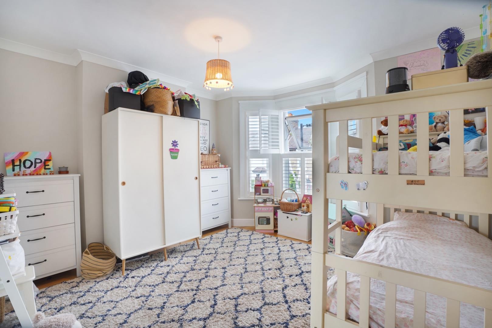 Property Image 689d2fc4-0884-46b4-8f13-71532638cb5e