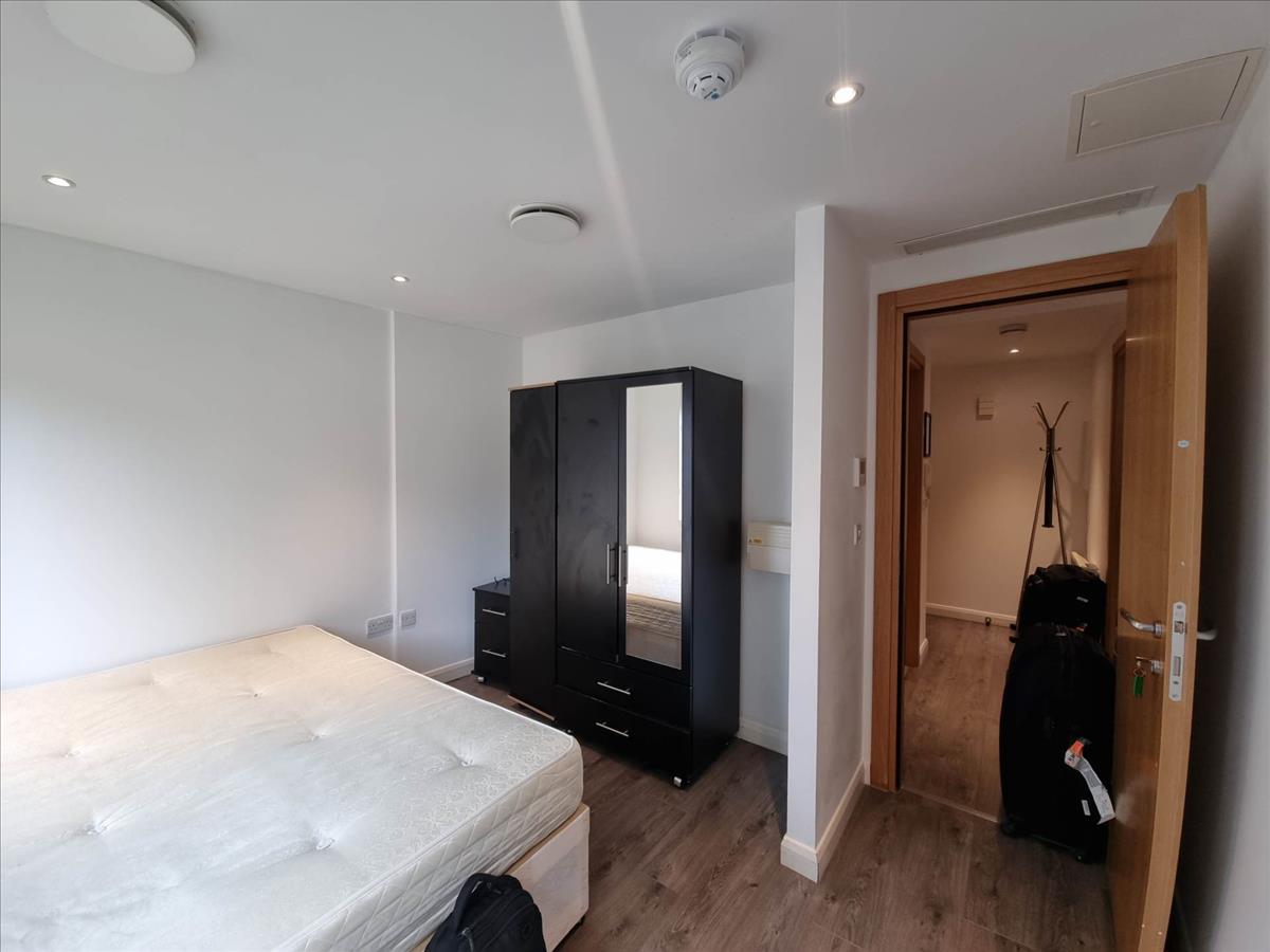Property Image 68abe6f7-b107-4ffb-bff7-42fca755038a