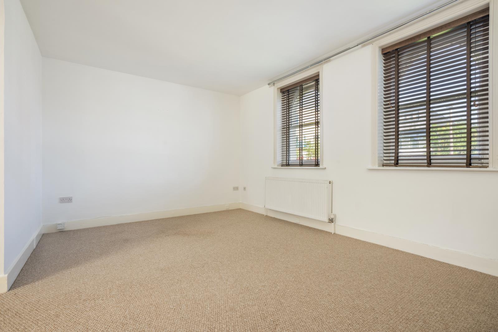 Property Image 68b09535-bbc1-4a53-9de4-9f555c9dcd9b
