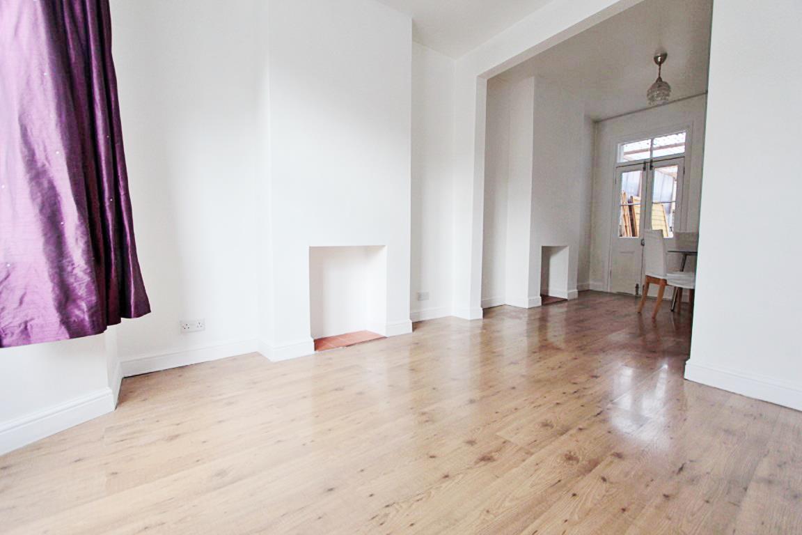 Property Image 68b4be09-b81f-49d6-9683-b9f75b0a3bcc