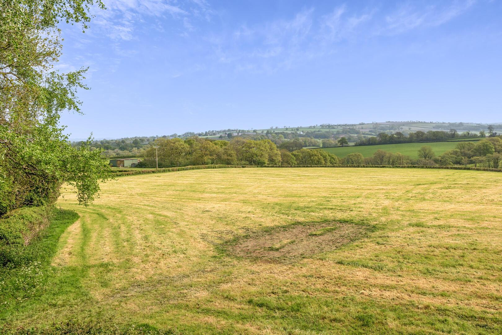 Property Image 68b6992b-b30e-43c2-9e4d-a42a1ed29712