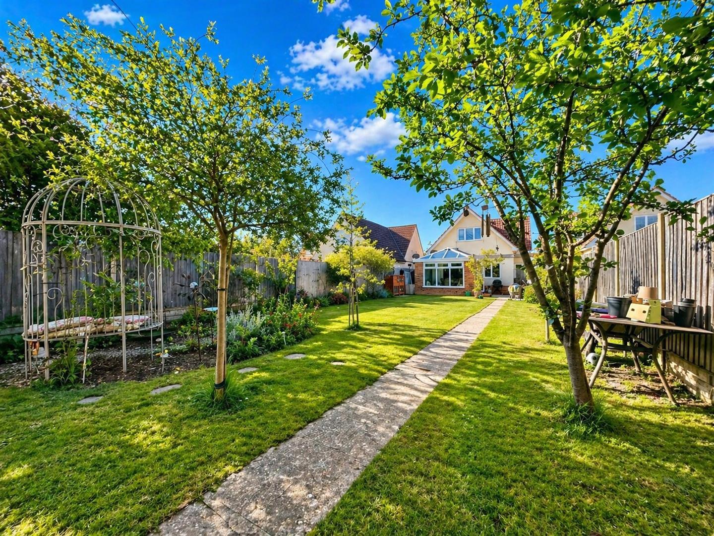 Property Image 68be518f-dbed-43d1-b240-53348d443f65