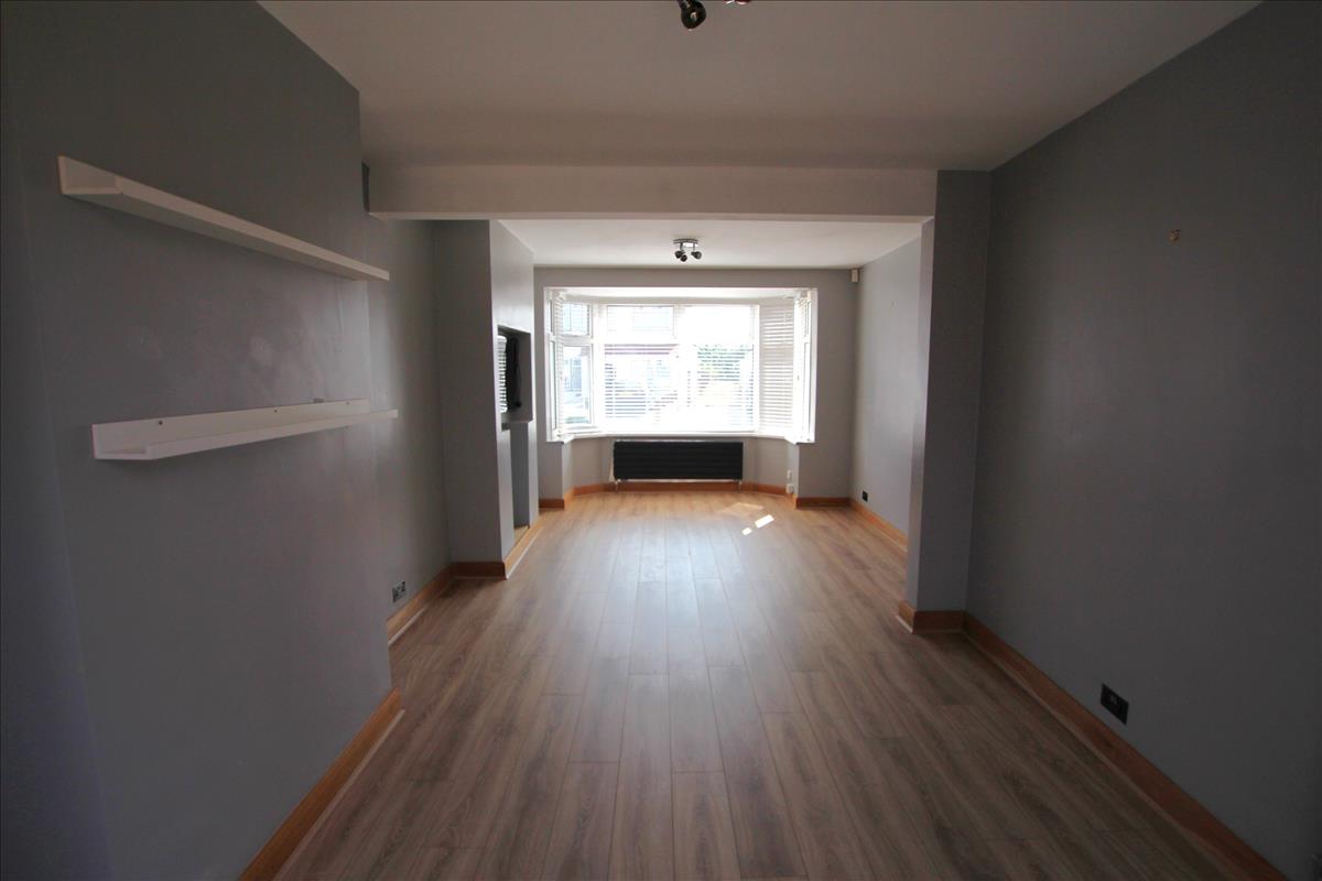 Property Image 68c6a142-7877-4362-a0c4-49f3c52f6571