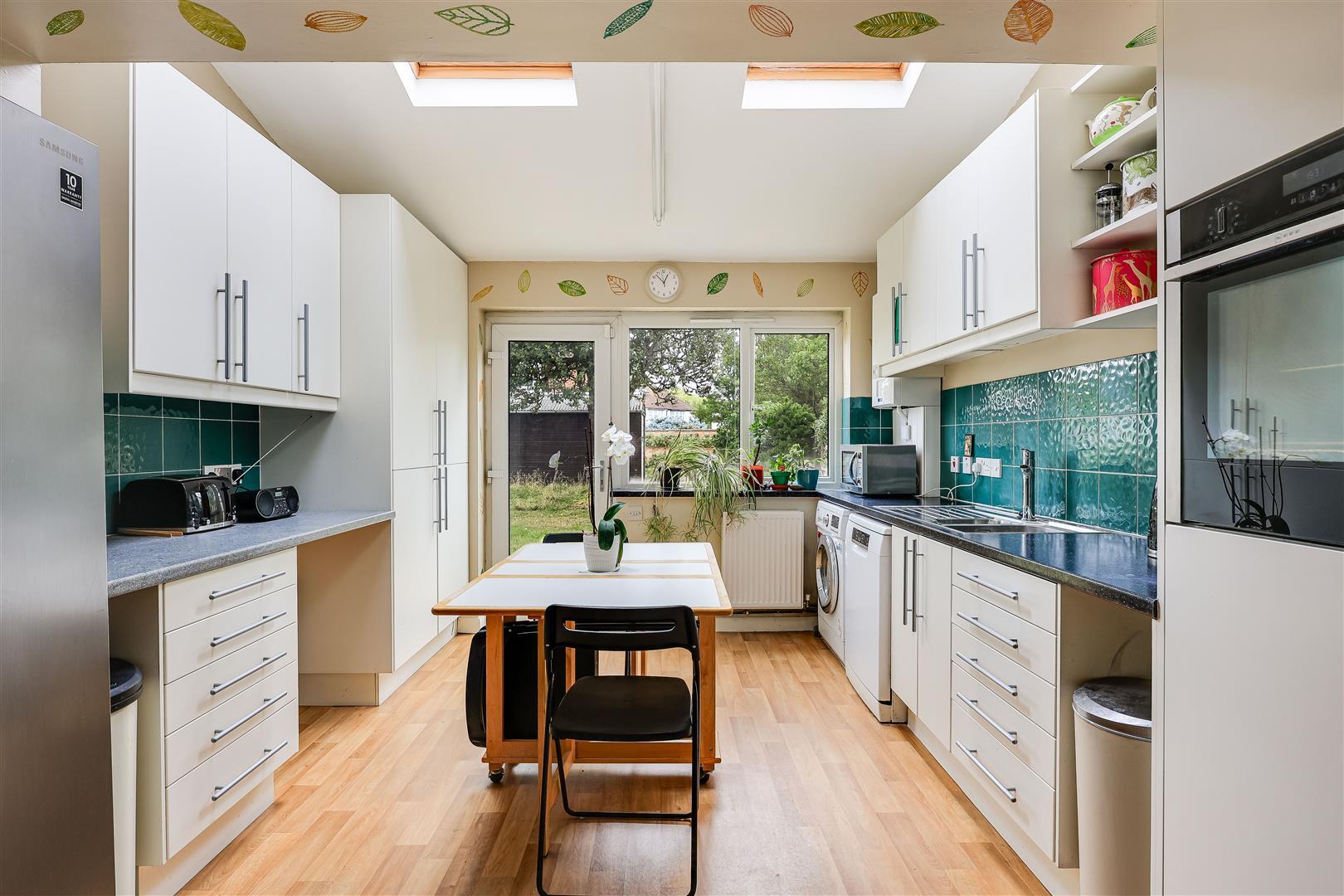 Property Image 68ca9a9b-a382-4bf8-a4e6-c3e5f51b3eb4