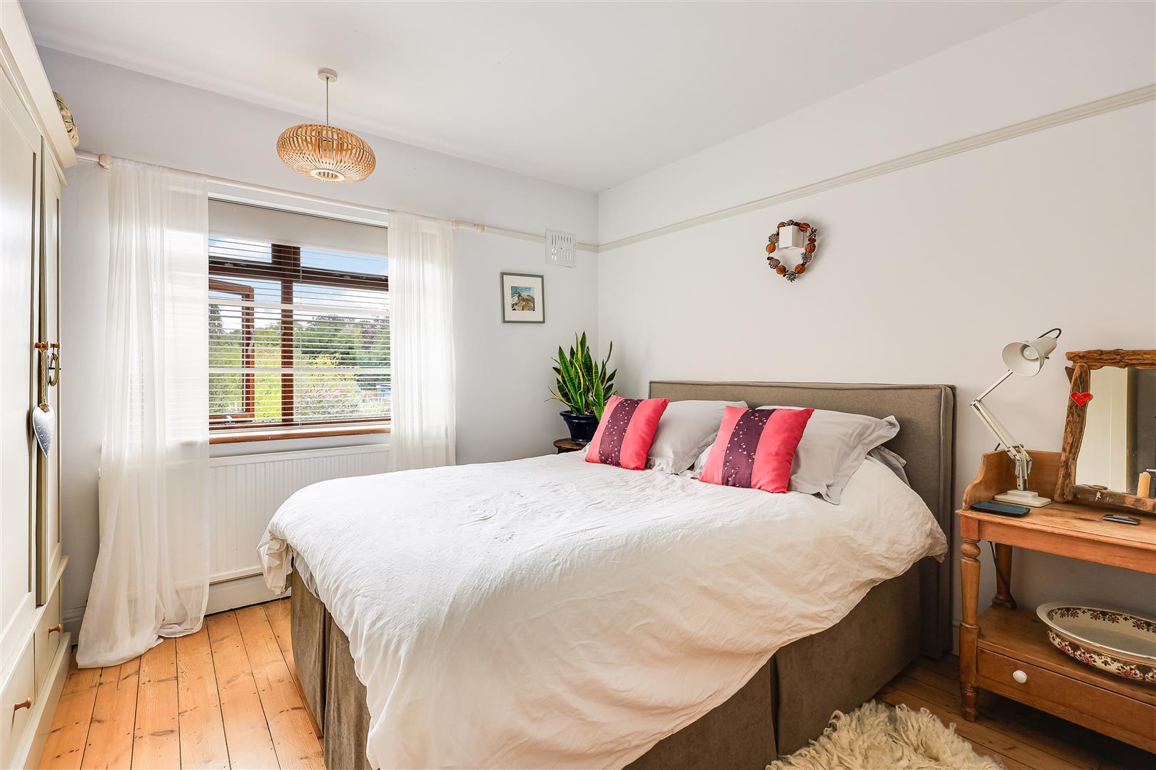 Property Image 68cd09ed-d42d-42d2-90ec-c7186e7b222e