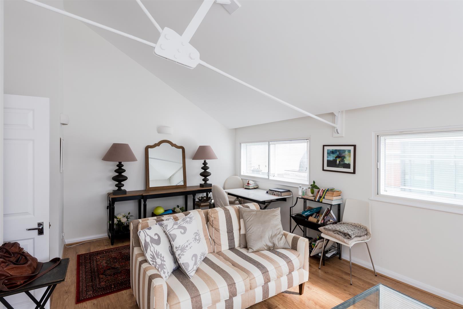 Property Image 68d2fb58-e255-419e-a540-e6f9457e1115