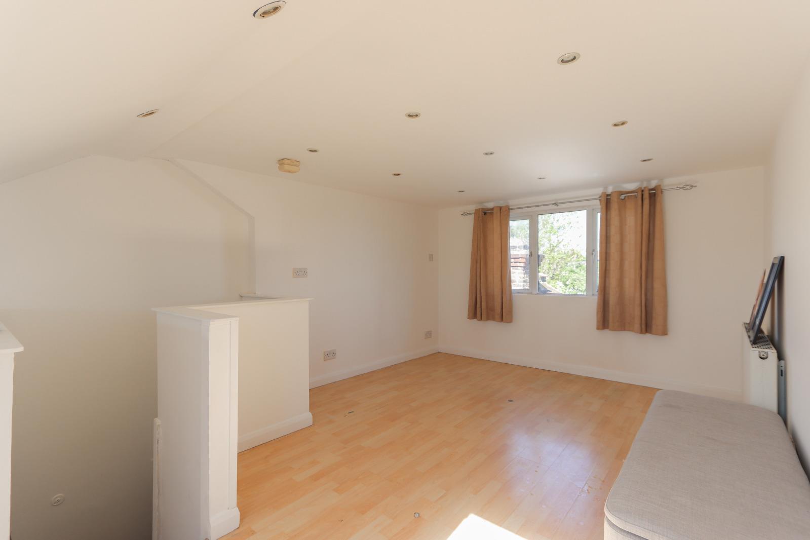 Property Image 68db7688-c883-46c5-bf65-1124d9d53895