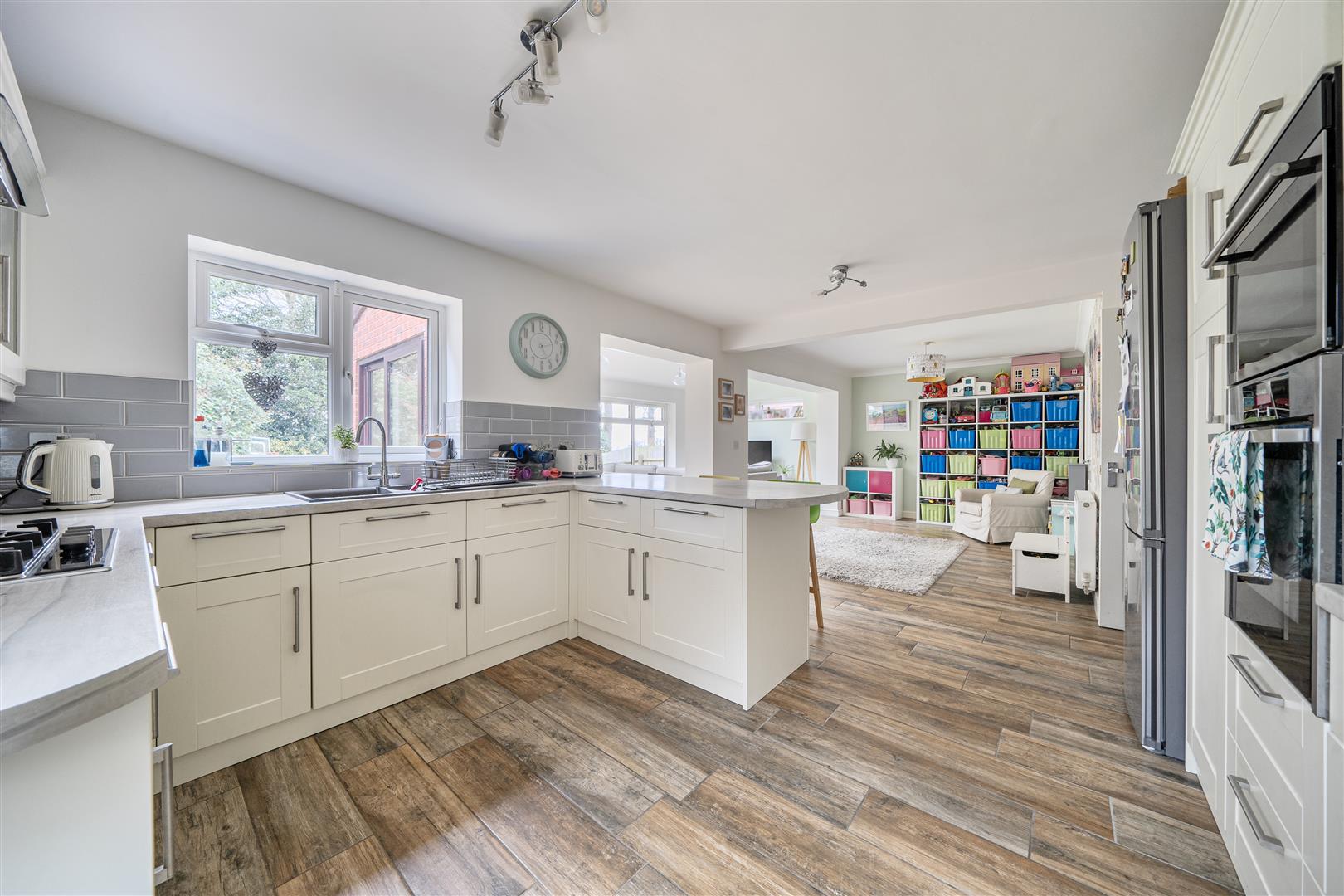 Property Image 68e57994-516c-4184-812d-08215a6a11e0