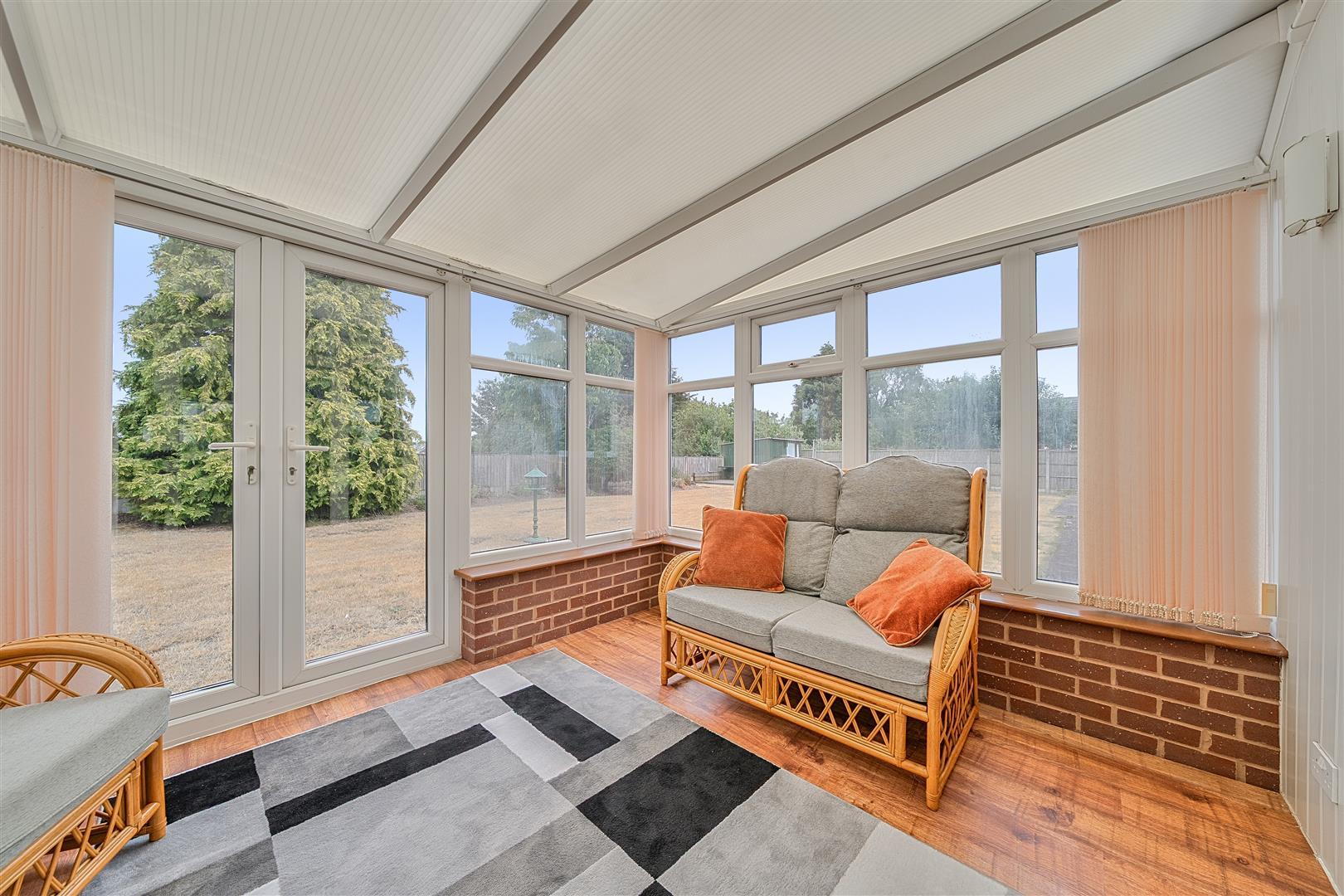 Property Image 68ea0384-f83a-4985-b9f3-3a80ba1c914d