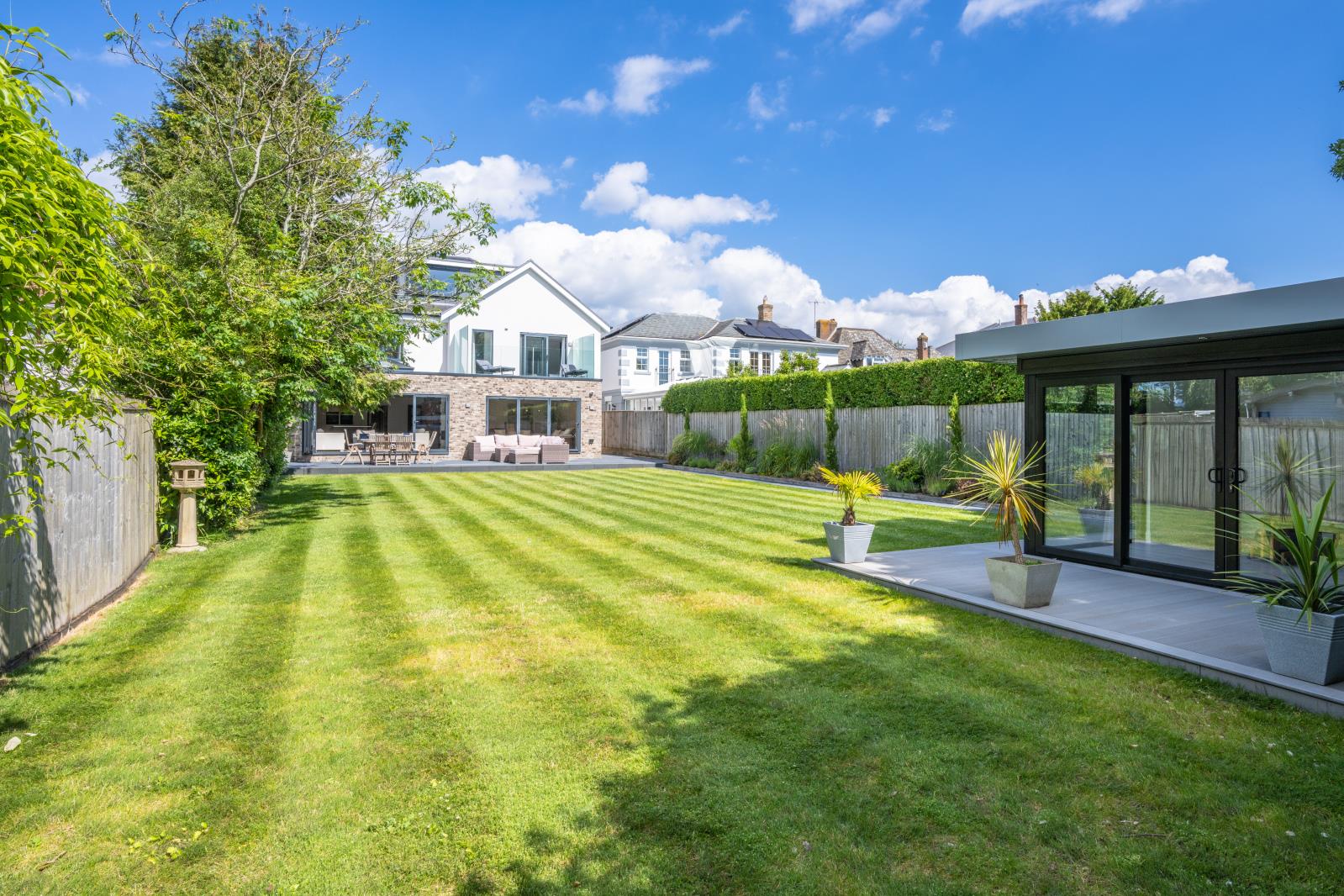 Property Image 68ecfb55-d198-47a2-8d49-f68070ae00dd