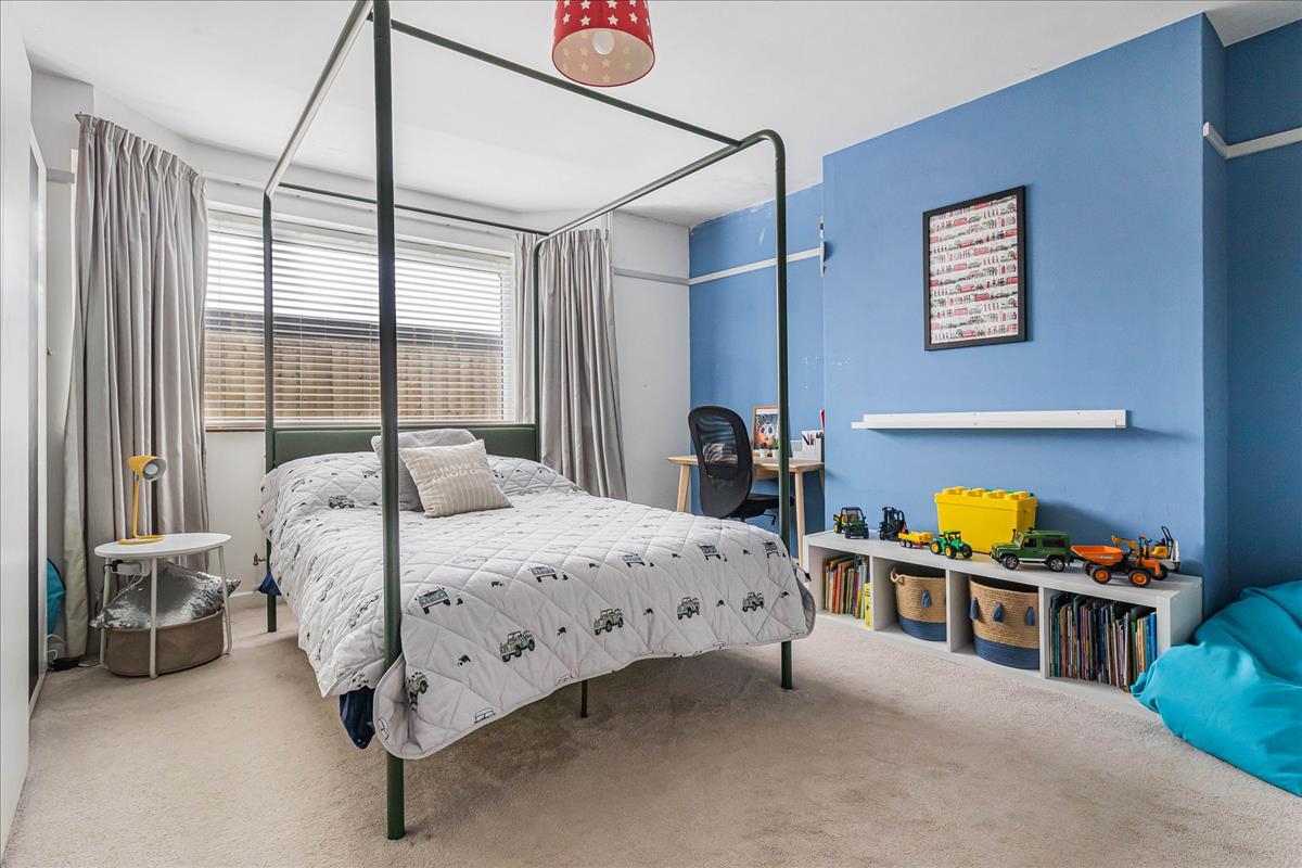 Property Image 68f95ae8-2475-4587-bc59-567e0fbc2c81