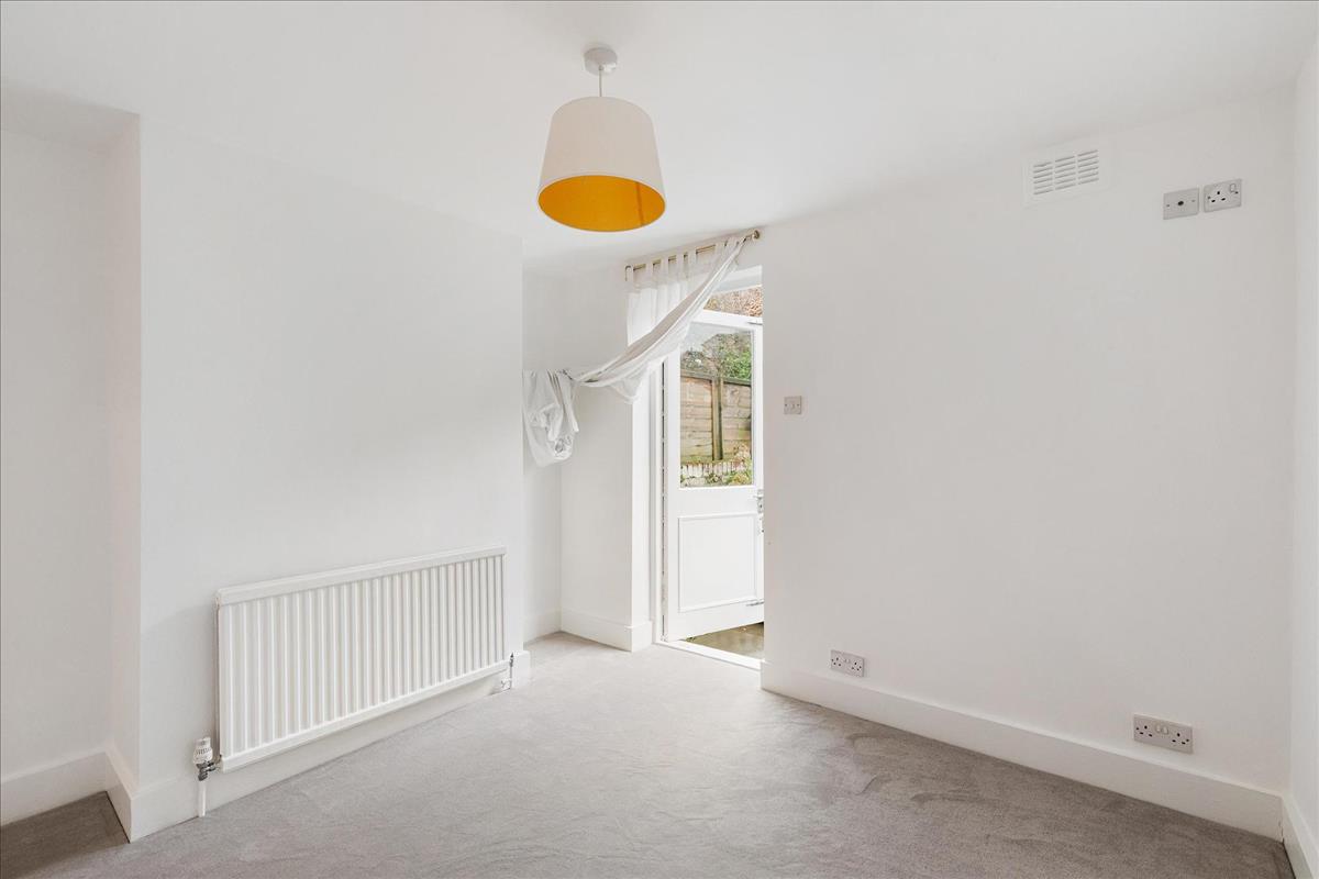 Property Image 68fda994-9e24-4335-a3e3-7268919d4240