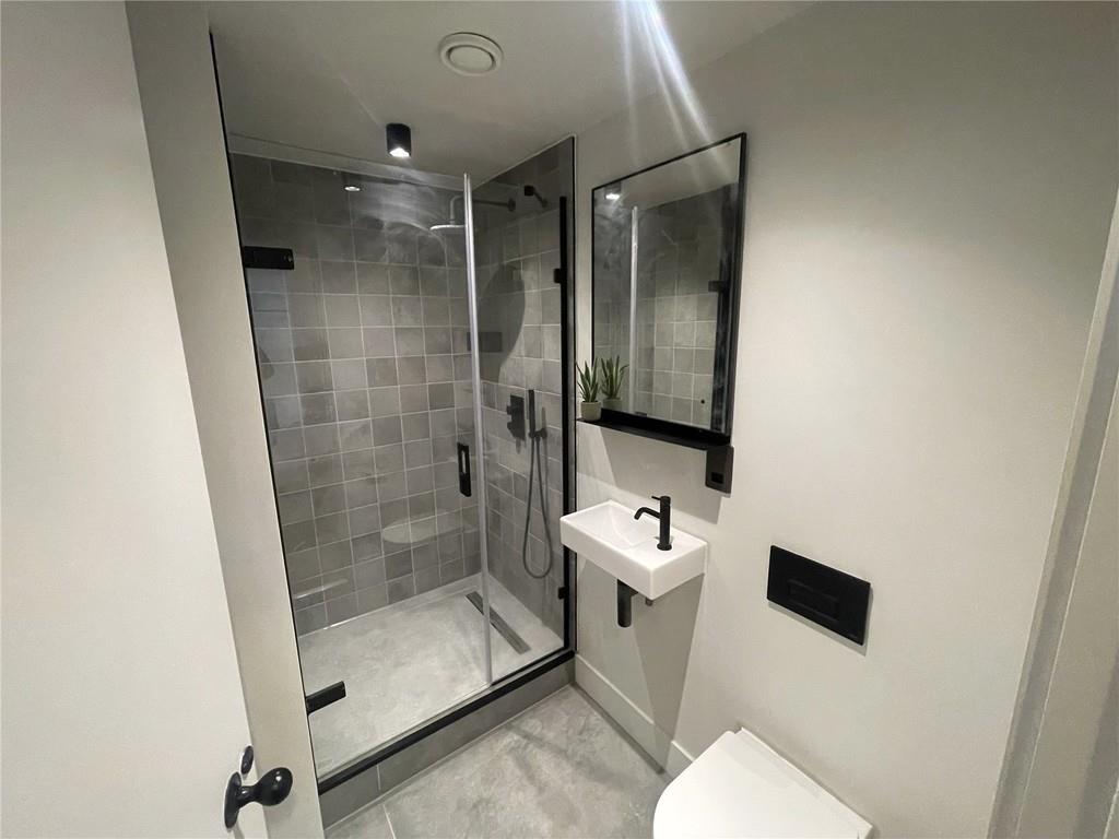 Property Image 690a62f3-5191-48ec-9542-aab603101358