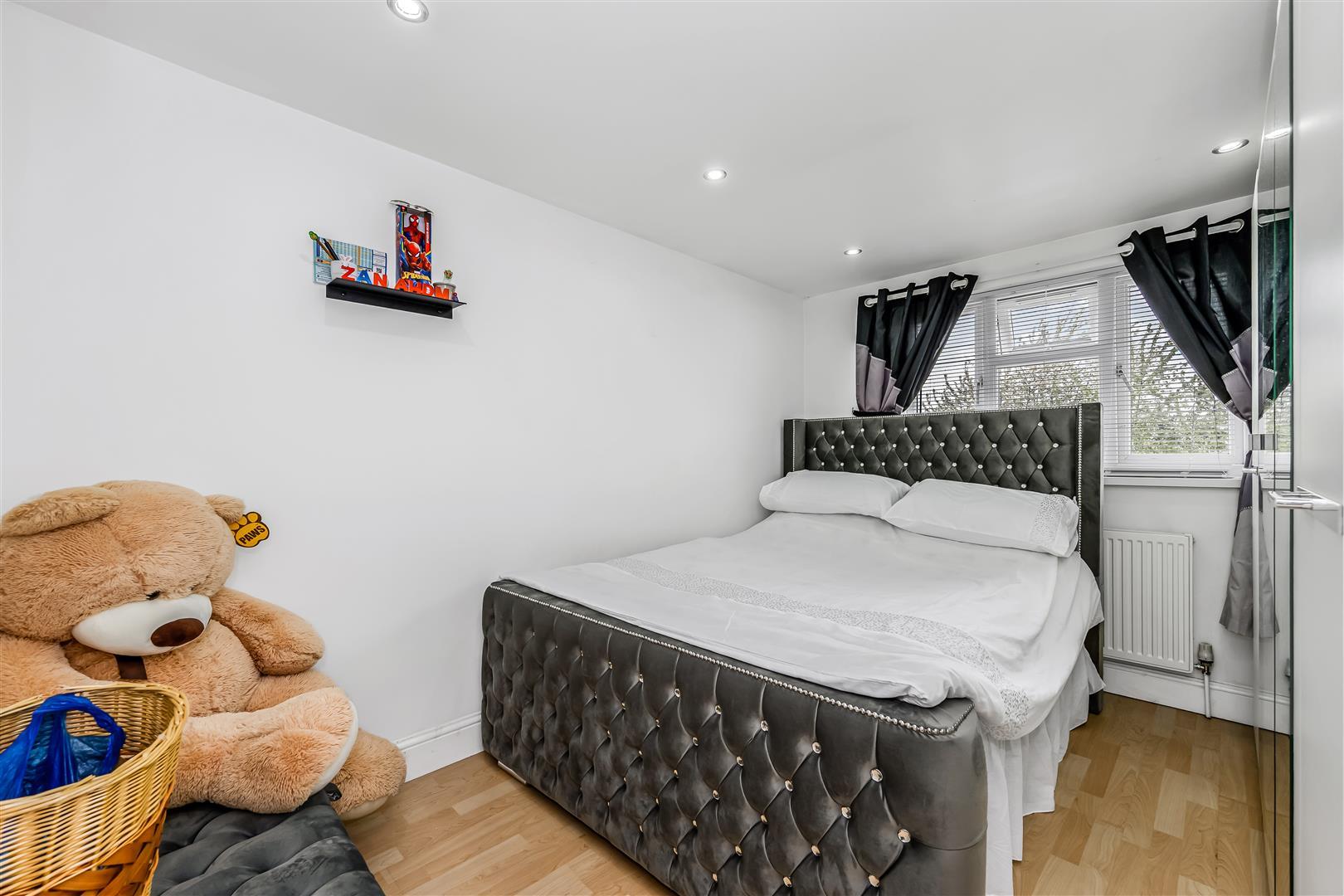 Property Image 692eb72a-0d2e-4cd0-91d4-7cc7fc165d8d