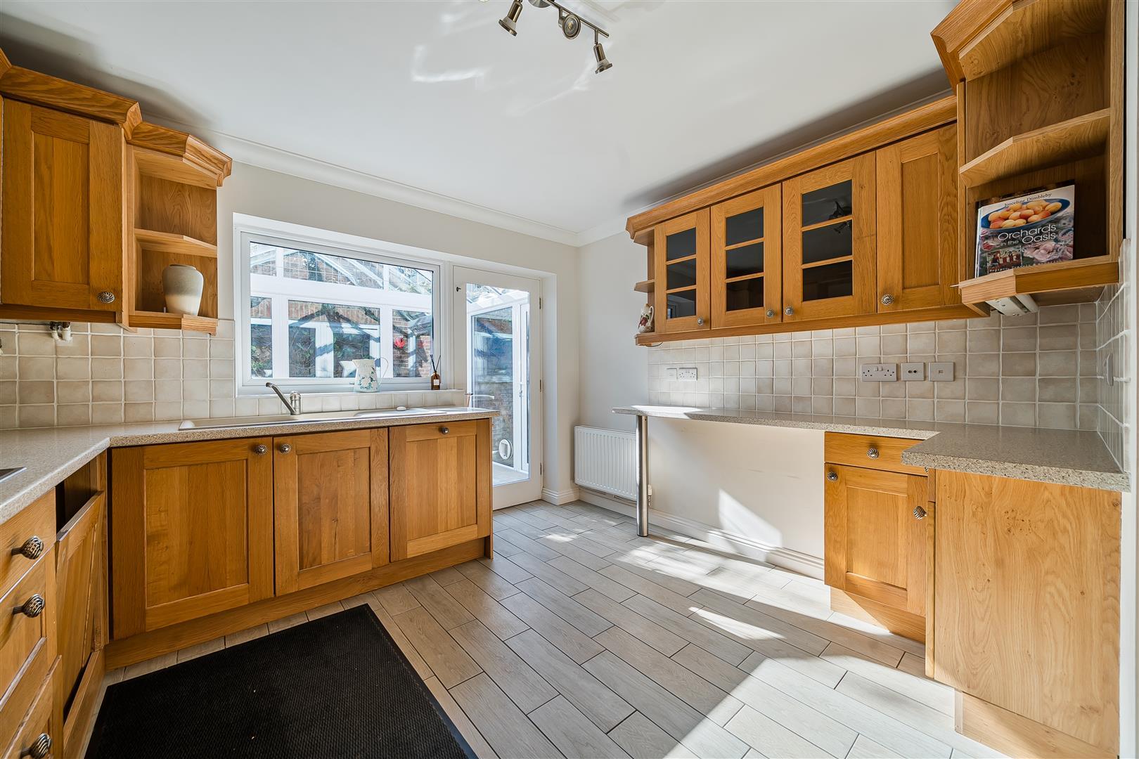 Property Image 6933184b-2906-4e3d-b993-660f90487153