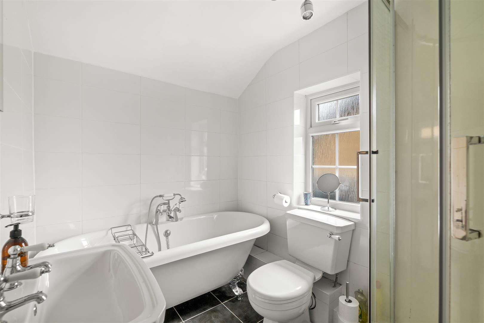 Property Image 6937bed8-08a0-4cf7-8b27-363de635aff2