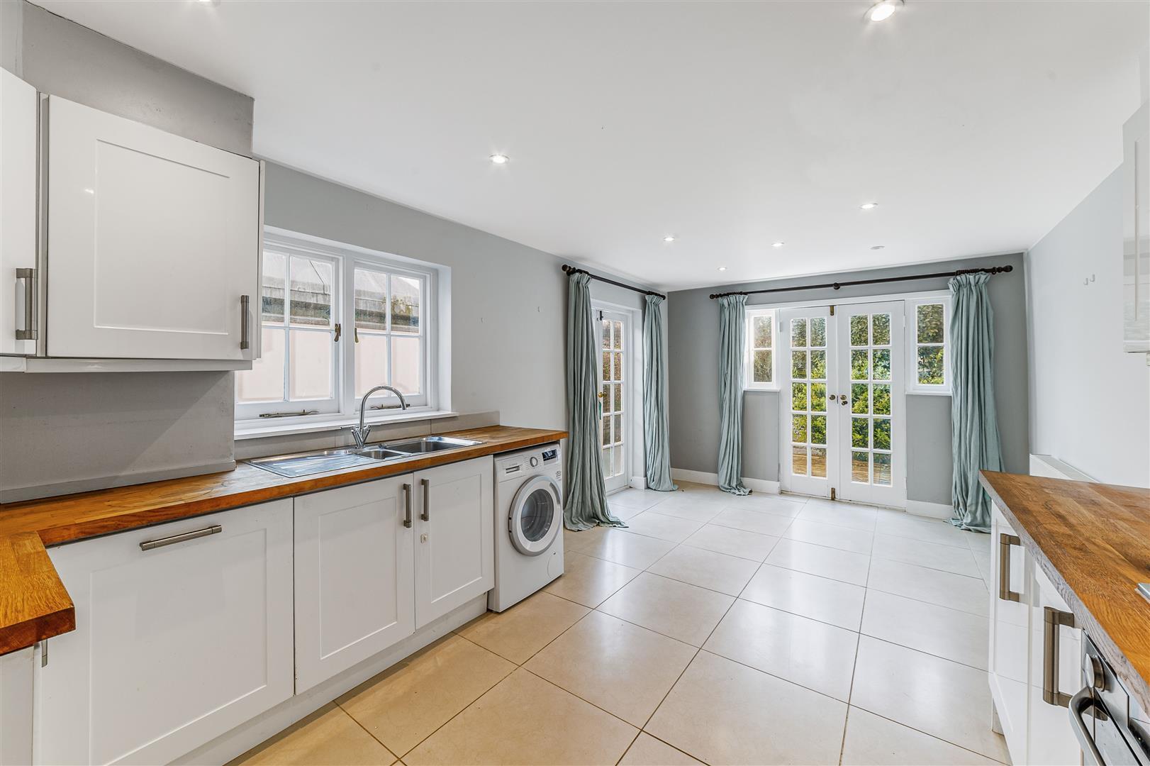 Property Image 6938cdcb-3ba2-418c-ab99-09239a95c8e4