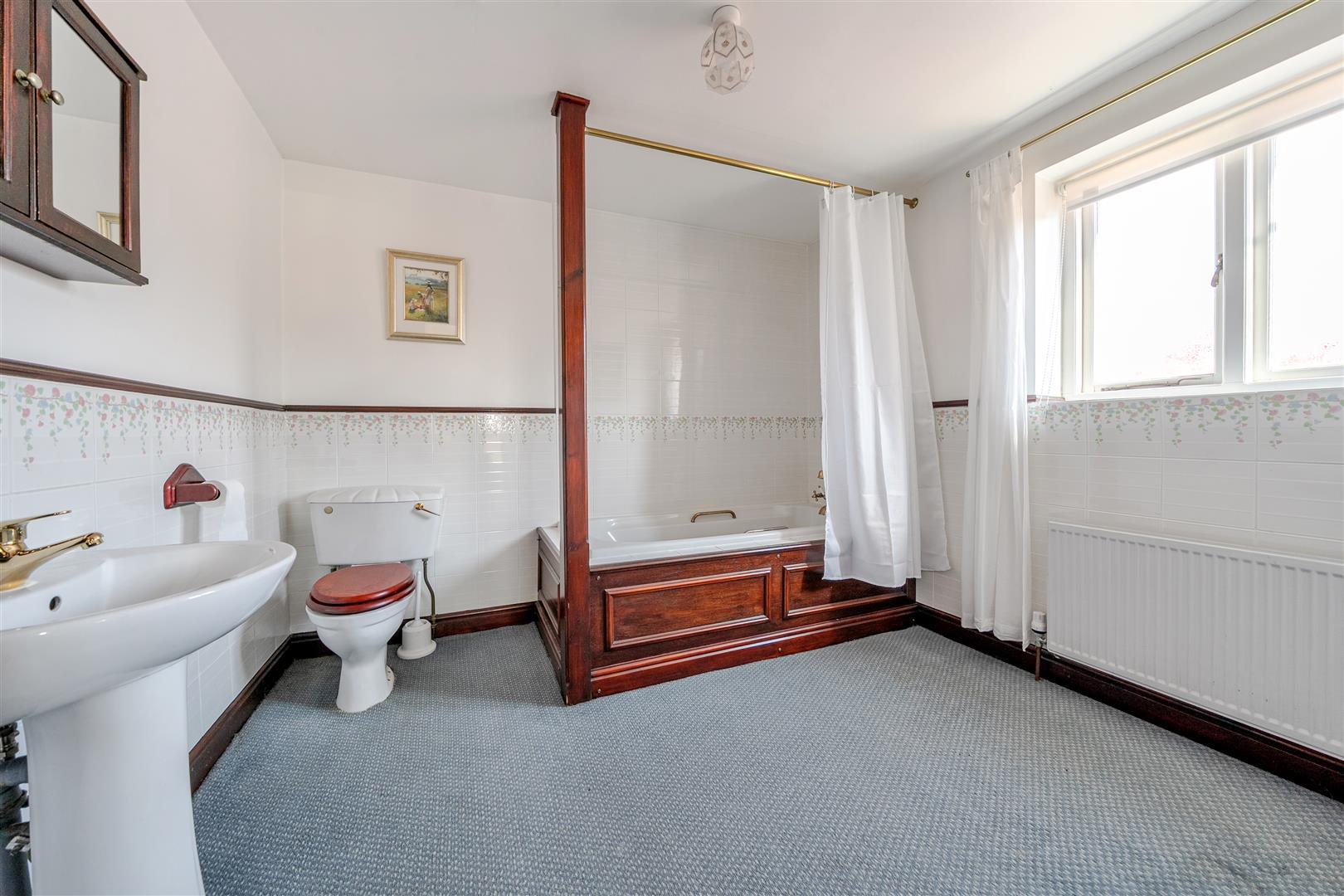 Property Image 694127d9-7f3f-4dc2-a9ab-23db1cb5fbf5