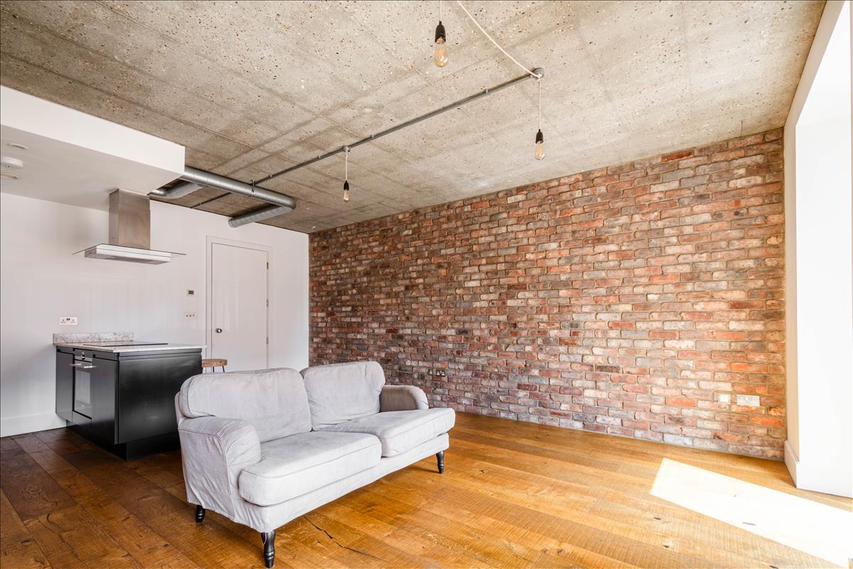 Property Image 6942f426-6619-45a2-a668-7868d1897e09