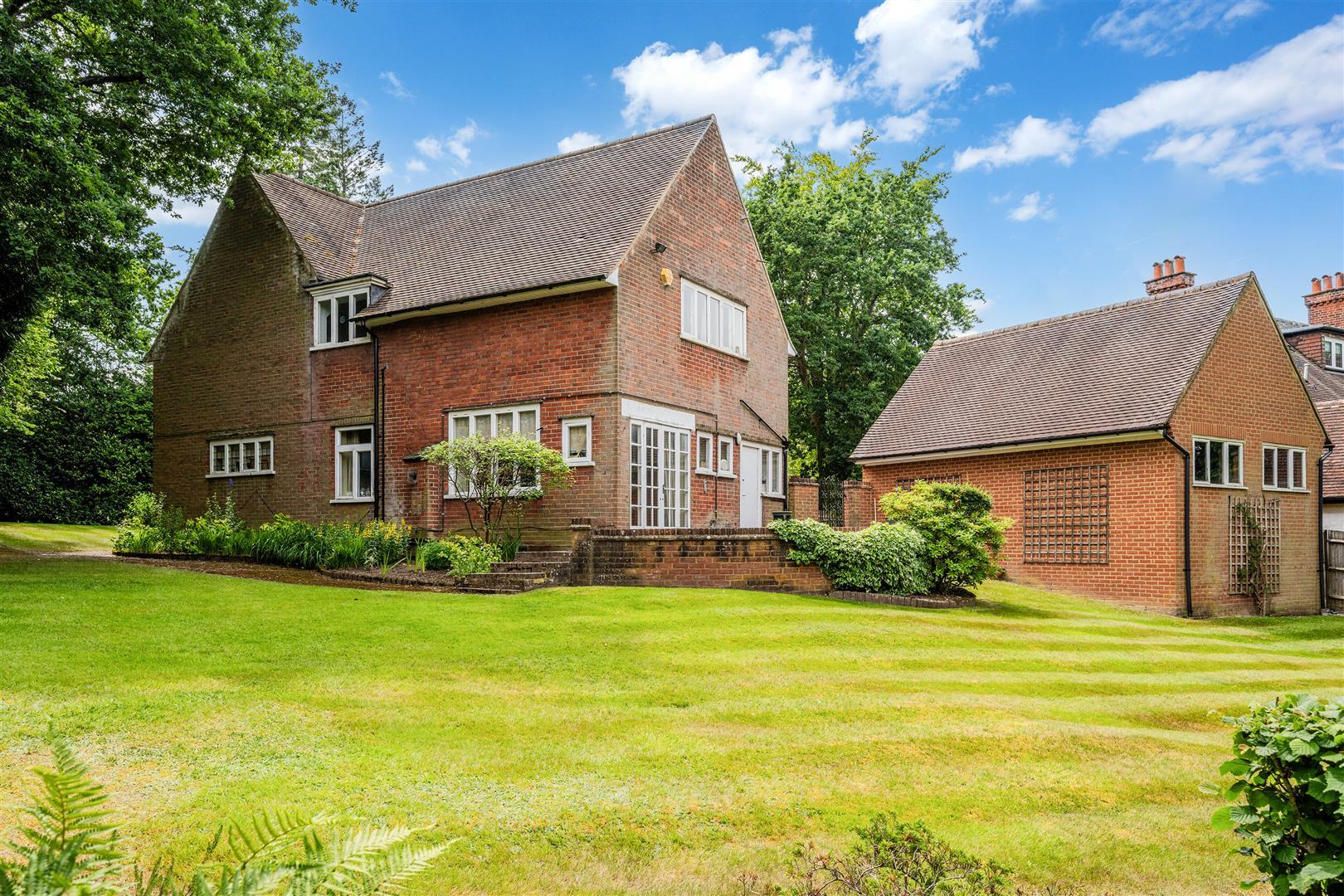Property Image 694c5bf7-1838-4c9d-896c-170297fa79d7