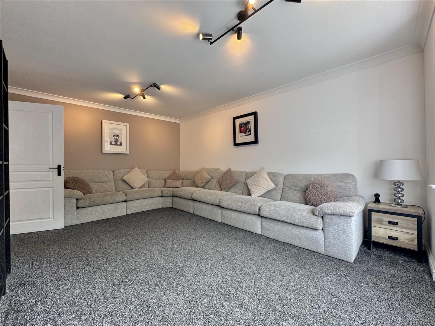 Property Image 696df0f1-6c99-48bf-9f3c-bb69a8da9886