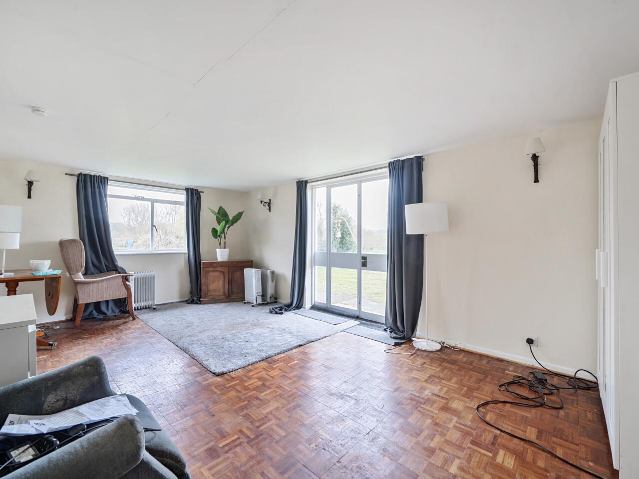 Property Image 696df40d-b56e-499f-8e4d-fc8c7e016247