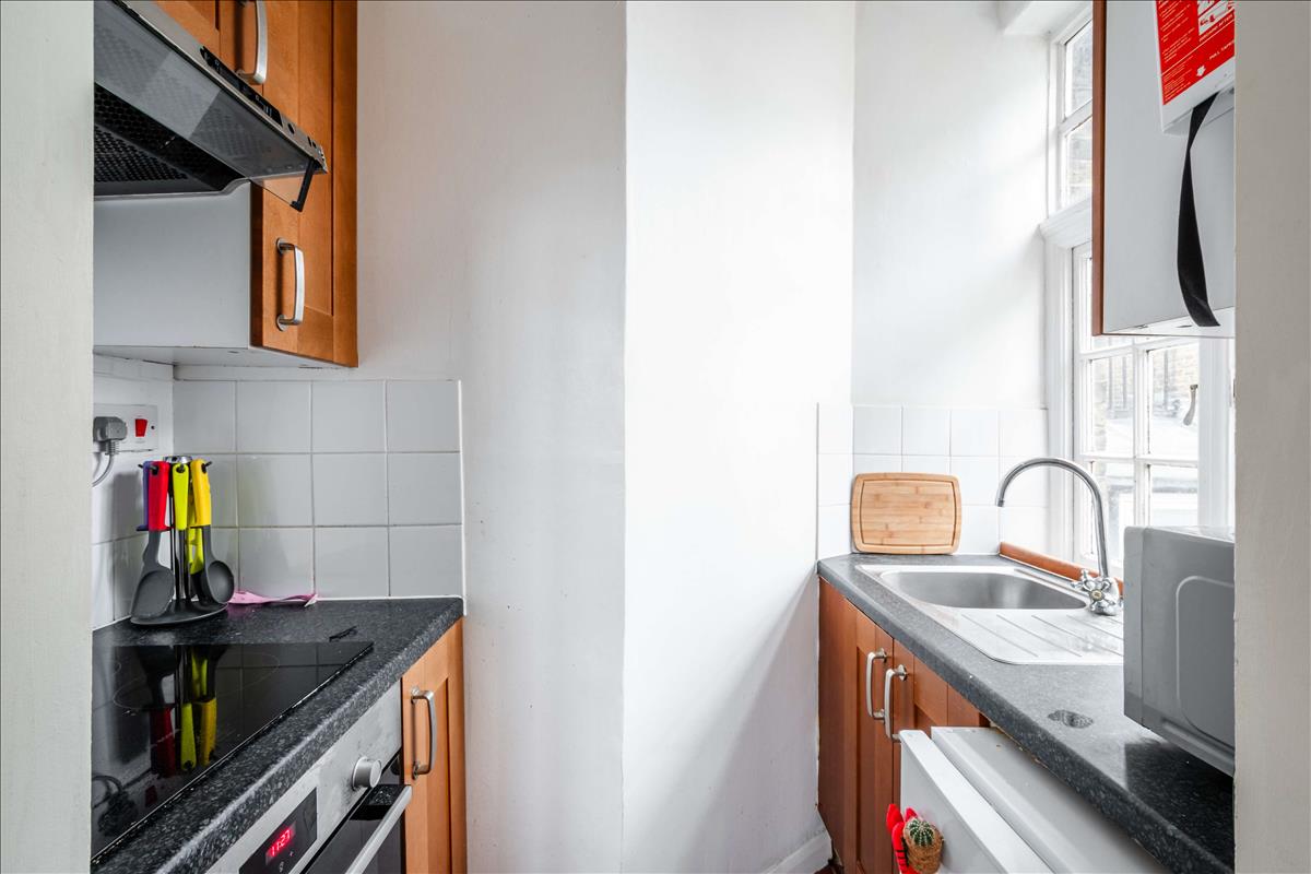 Property Image 697398b0-7e87-43bb-be01-9a9ad6a75764