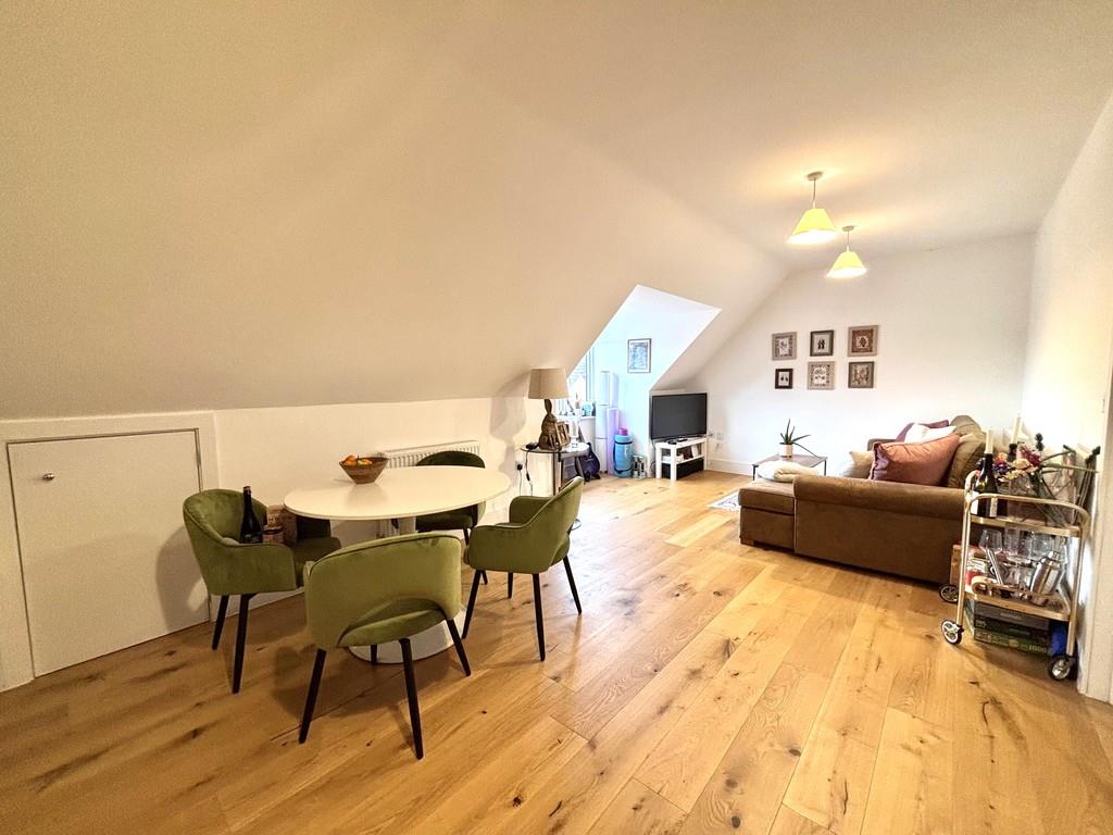 Property Image 69860d7d-9baf-4a61-8e89-5551cdc58bb1