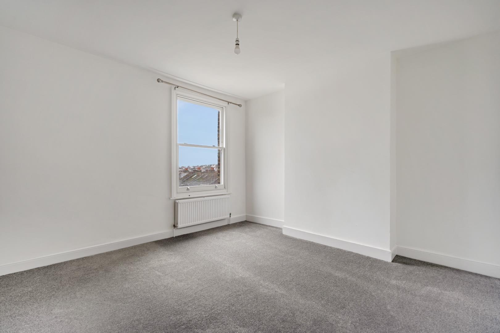 Property Image 698ee0d8-3ecd-4d5c-ba3f-93c81cf28c34