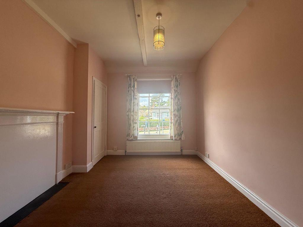 Property Image 699ed7e3-19fb-4721-a1f7-c0012f8d07d3