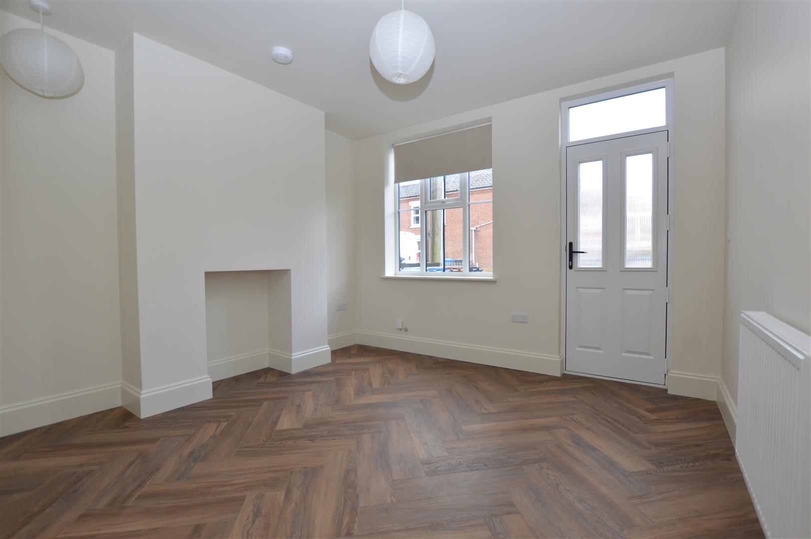Property Image 699fd32a-5914-482a-b180-cfafaf307e17