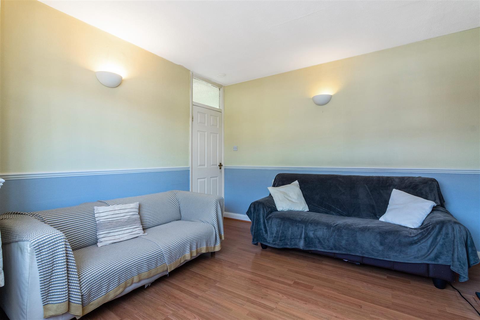 Property Image 69a2d62d-d251-4002-9c25-fe02d0c9fc72