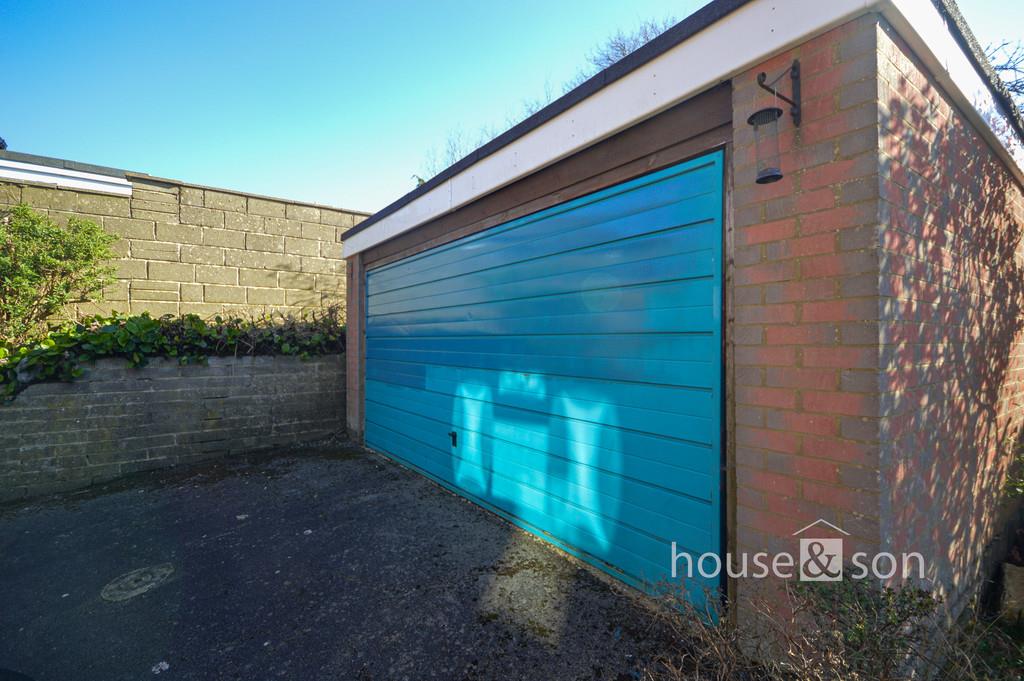 Property Image 69a76ff4-a57b-44fe-b6c6-183d60fc01dc