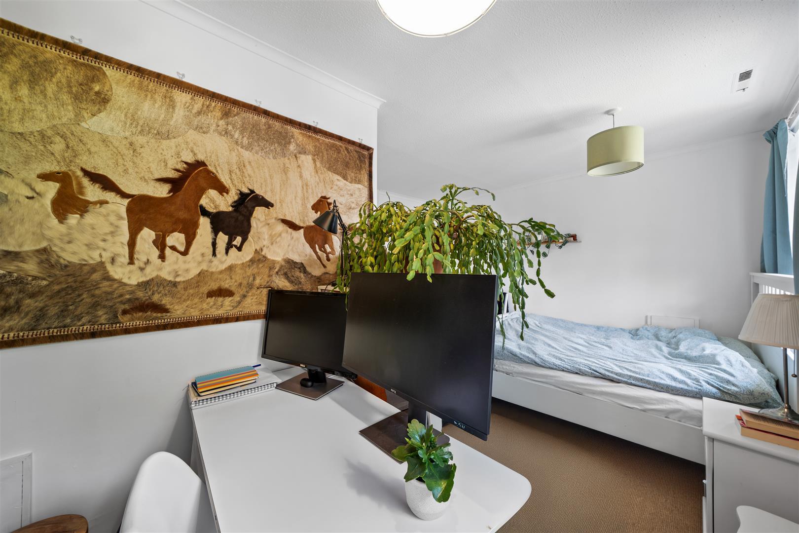 Property Image 69b2f3d3-da03-48c9-adbc-022df8eca24d