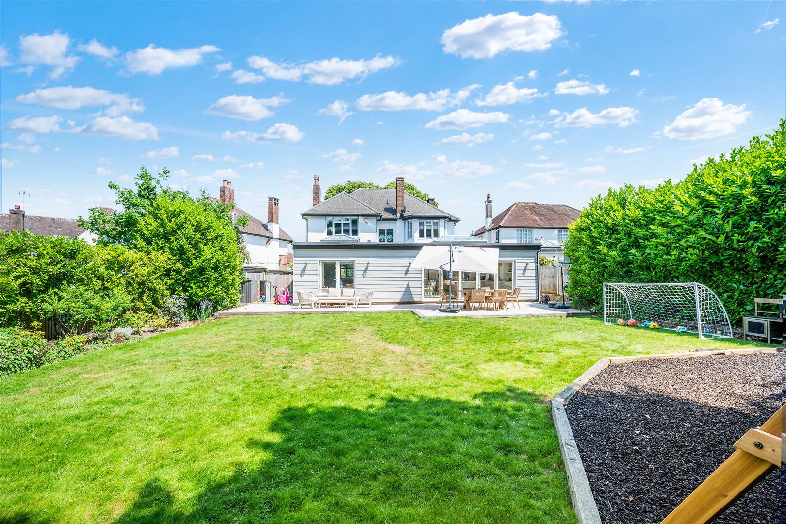 Property Image 69b5b4fb-17a9-45e2-9138-fe484ad47519