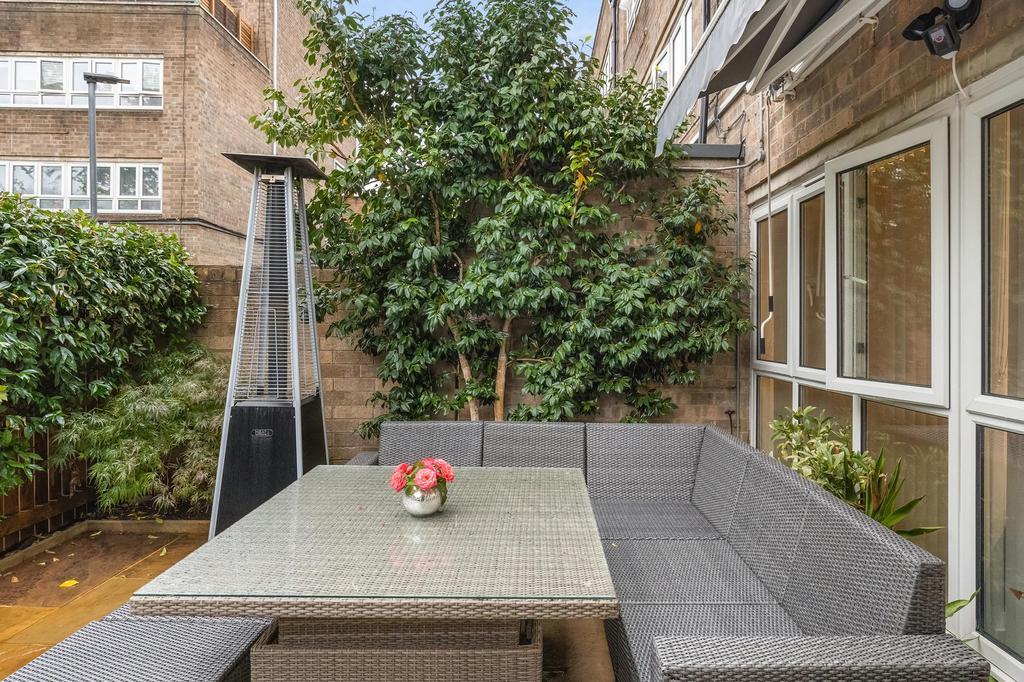 Property Image 69b8df27-604e-46ee-b23a-dc3f454cd7a3