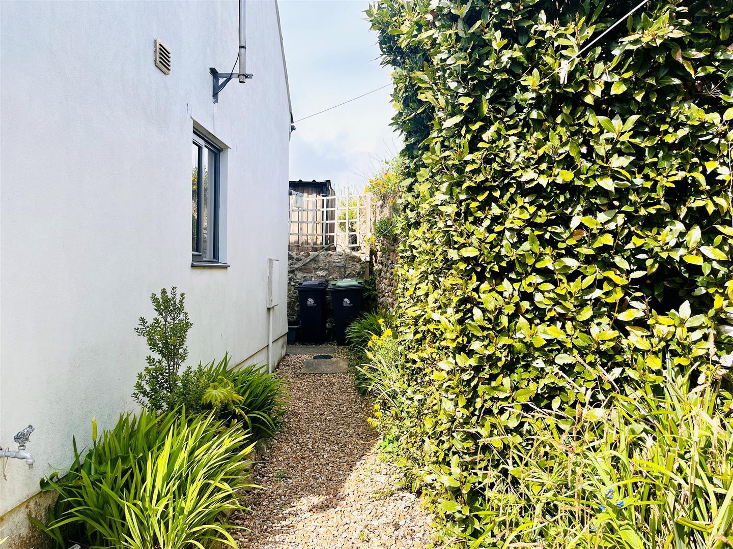 Property Image 69cc3530-c7be-4689-a721-5d06c8f58e37