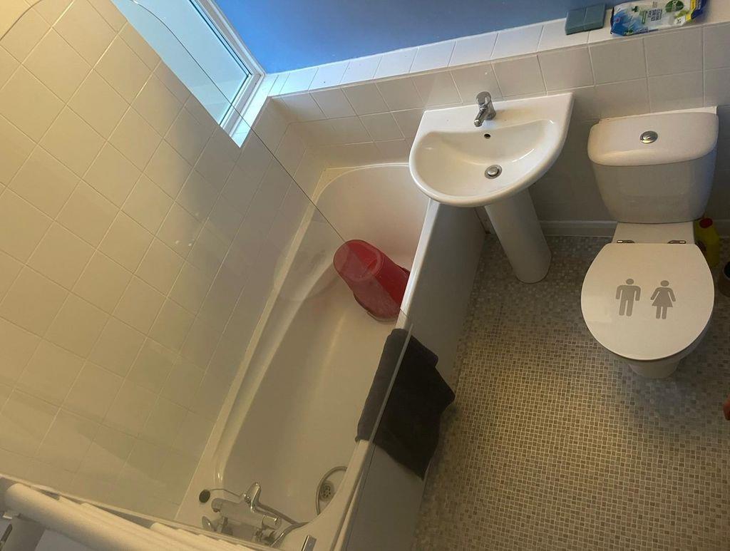 Property Image 69cee31c-7f86-42d9-aa55-16c6666f7dc5