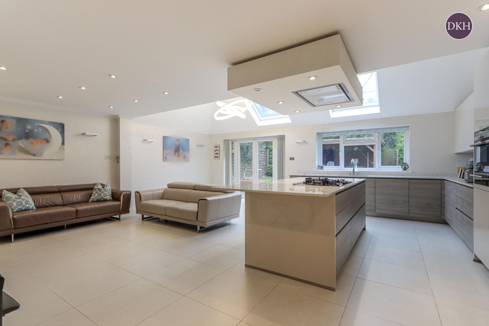 Property Image 69d3ca0c-0c4b-4e98-a984-2e70227b9aa2