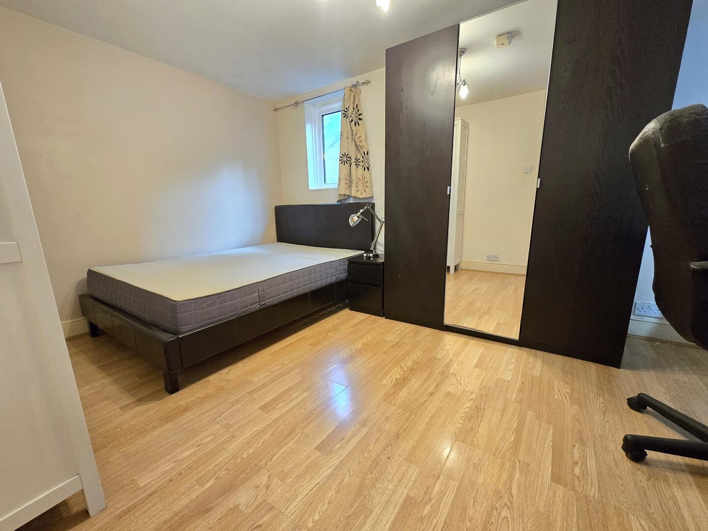 Property Image 69d43984-a459-49f3-8603-527c9c60265f