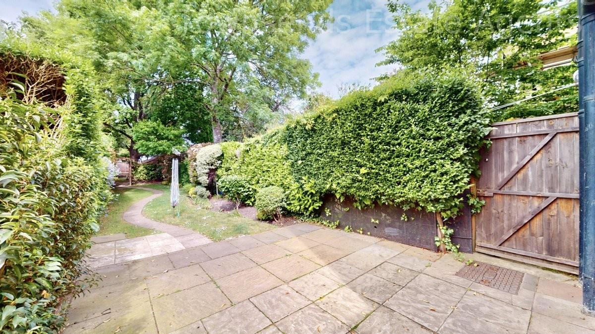Property Image 69f15b96-5a39-4100-b971-7713bae028f6