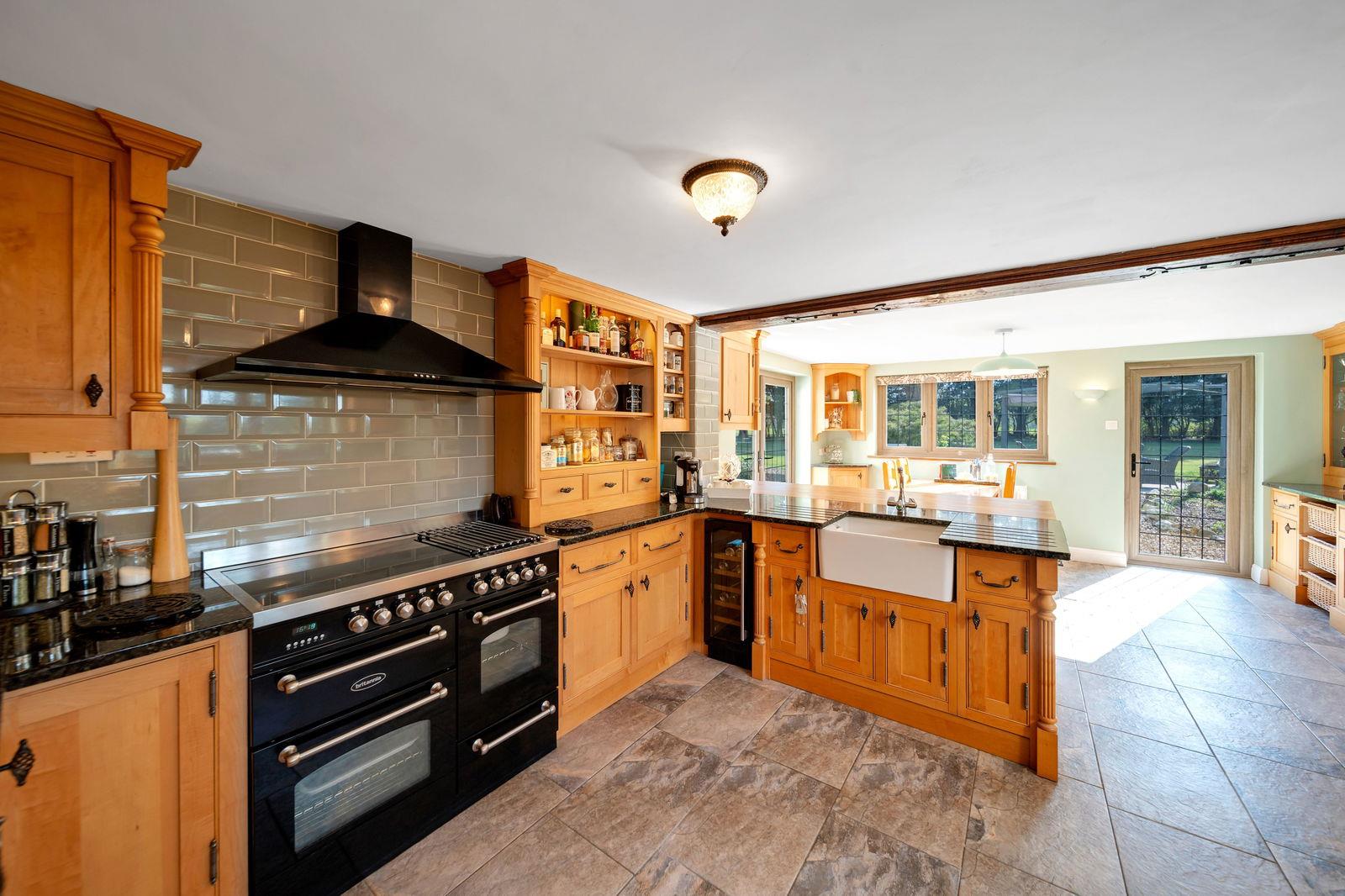 Property Image 69f87b62-7fdd-4cb1-980d-e466f50e4488