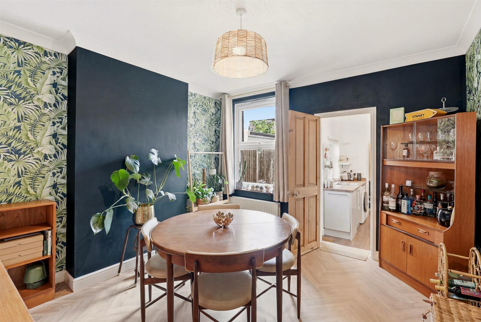 Property Image 69fa4850-1e05-43e4-ba59-72671f95858a