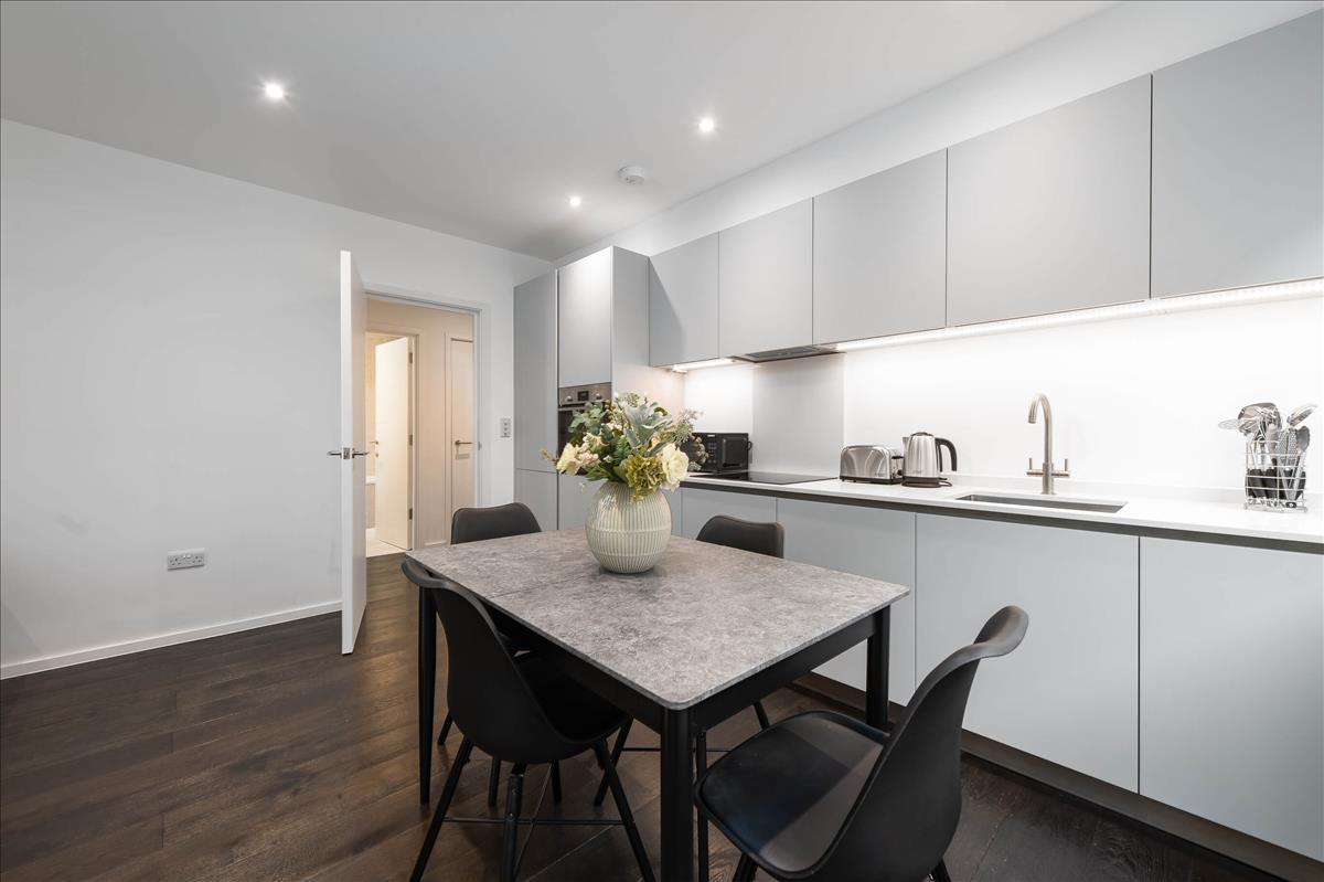 Property Image 6a105e64-0342-4281-8124-0d44881a0400