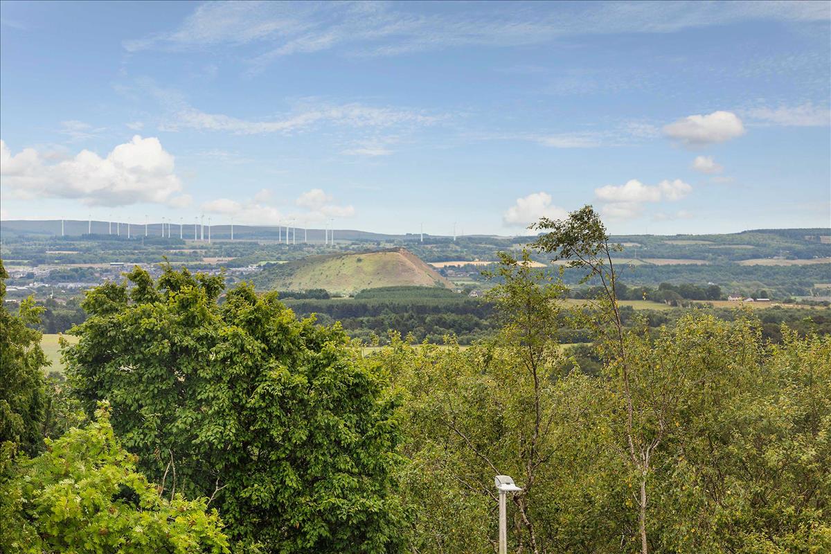 Property Image 6a131382-d5fb-4a13-9c16-ff360811476d