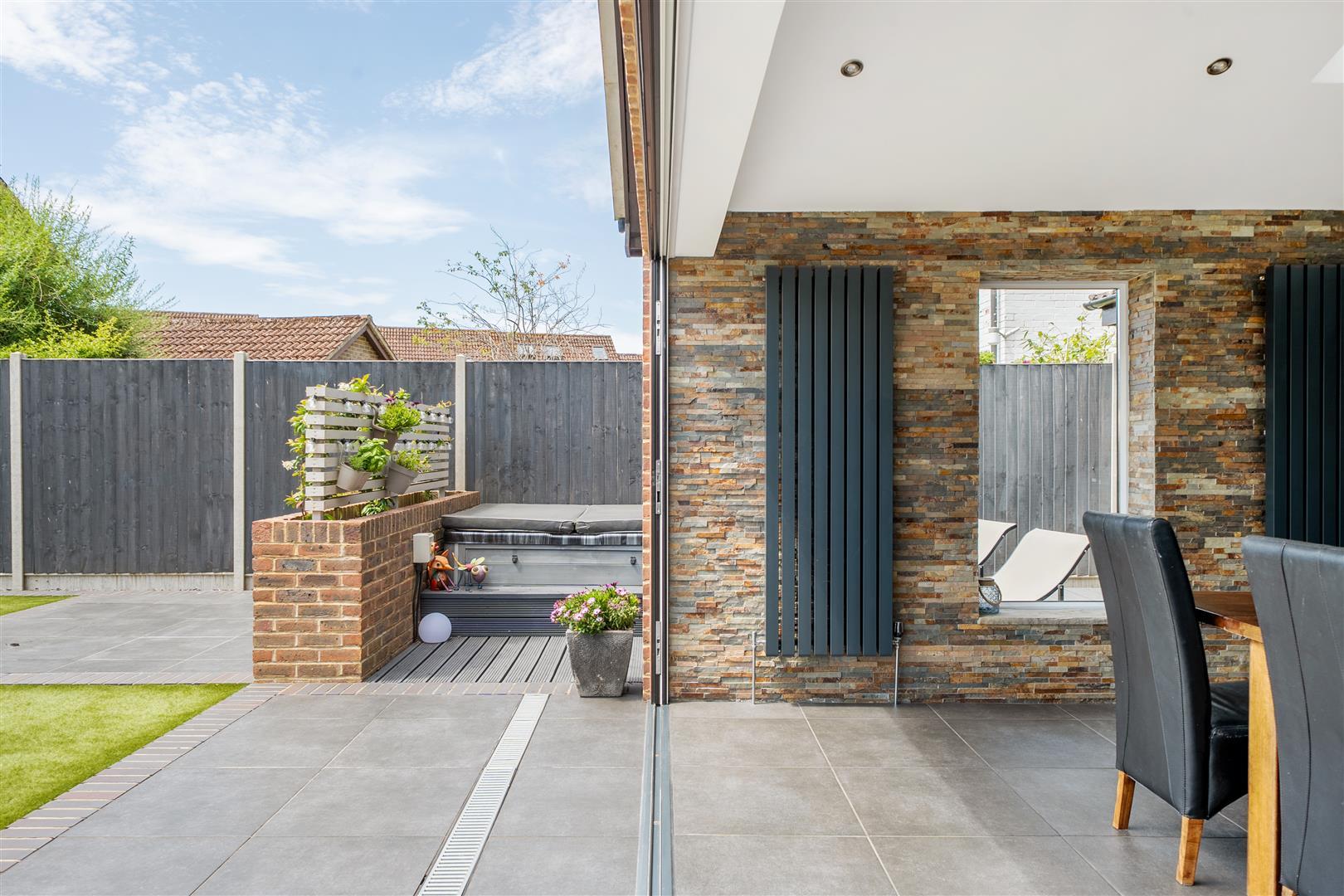 Property Image 6a13d4c2-8723-407c-8ef1-a4b355be78eb