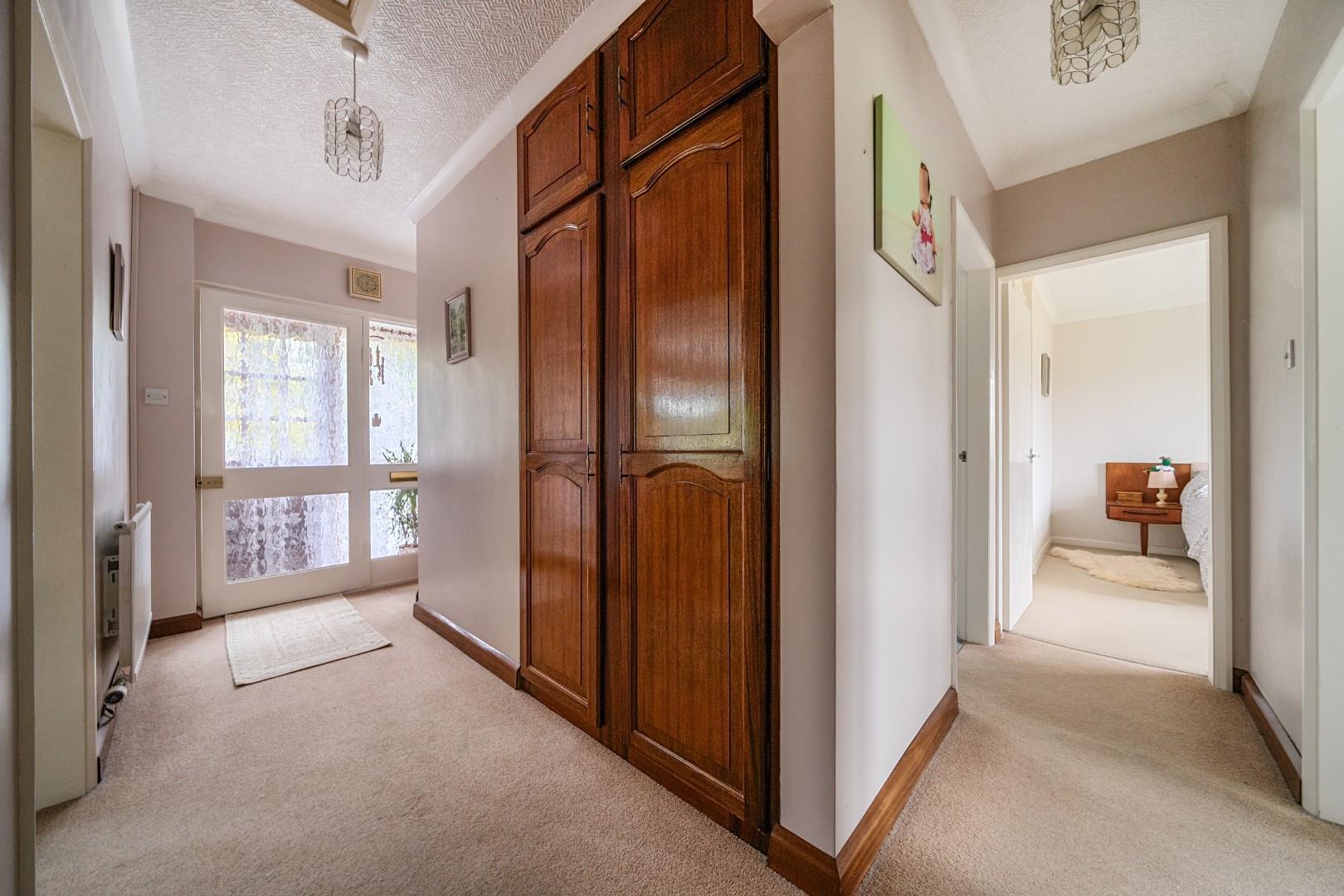 Property Image 6a14f418-85fa-4db2-96b1-03b70c214496